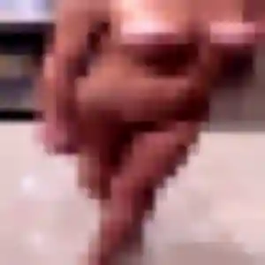 Quitterie, femme de 39 ans cherche rencontre libertine à Ballainvilliers