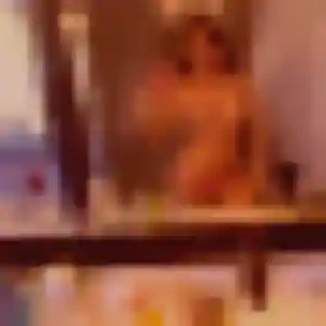 Giulia, 23 ans, dispo pour rencontre libertine à Bois-d'Arcy