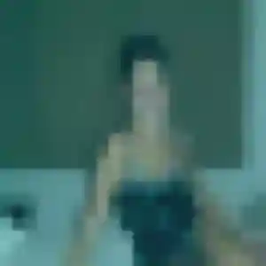 Luna (21 ans) à Boissy-Saint-Léger attend une rencontre maintenant