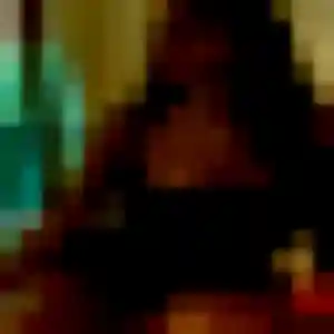 Corinne, 20 ans, connectée à Cesson pour un rencontre libertine