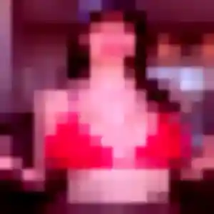 Rose-Marie, 28 ans, connectée à Clichy-sous-Bois pour un rencontre libertine