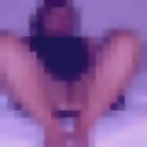 Contacte Ophelie, 23 ans à Étampes en privé