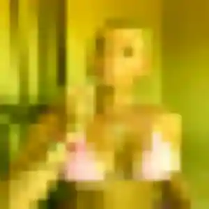 Lisette, 25 ans, en ligne à Gentilly pour une rencontre coquine