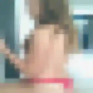 Louna, 20 ans, veut un rencontre libertine à Guyancourt