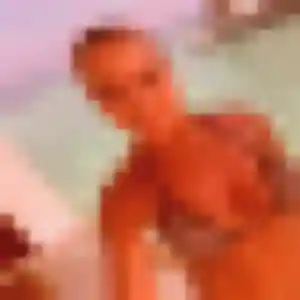 Isabelle, 38 ans, connectée à La Ferté-Gaucher pour un rencontre libertine