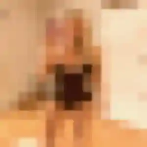 Photo sexy de Iseult, 30 ans à Le Mesnil-le-Roi - plan discret
