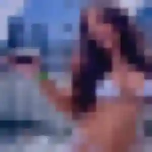 Profil de Rosalie à Noisy-le-Roi (23 ans) - rencontre libertine anonyme