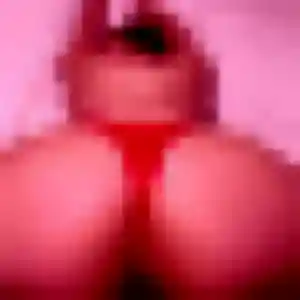 Contacte Caroline, 34 ans à Pantin gratuitement