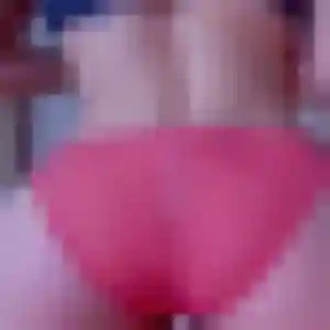 Contacte Yvonne, 35 ans à Pontoise gratuitement