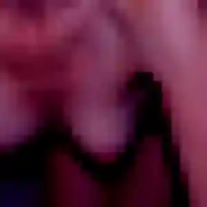Eliane, 29 ans, veut un rencontre libertine à Saint-Cyr-sur-Loire