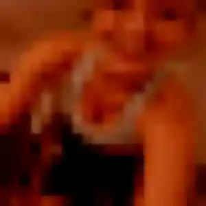 Thais, 35 ans, connectée à Saint-Cyr-sur-Loire pour un rencontre libertine