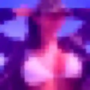 Dorothee, femme de 28 ans propose rencontre libertine à Saint-Denis