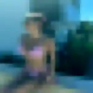 Rejoins Celine, 23 ans à Saint-Fargeau-Ponthierry en privé