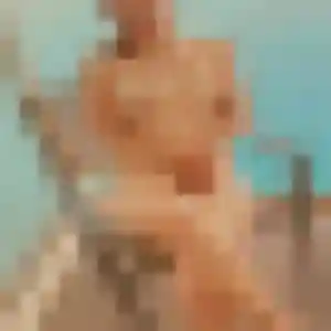 Prisca, 27 ans, en ligne à Saint-Fargeau-Ponthierry pour une rencontre coquine