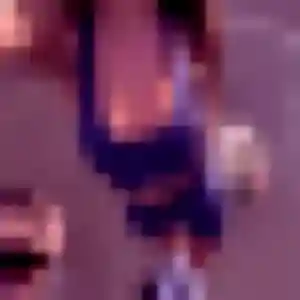 Rencontre Isaure, 20 ans à Saint-Hilaire-Saint-Mesmin en privé