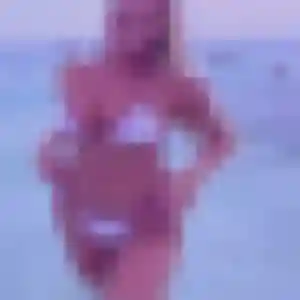 Dana, femme de 31 ans propose rencontre libertine à Saint-Jean-de-Braye