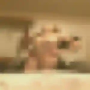 Camille, 24 ans, dispo pour rencontre libertine à Saintry-sur-Seine