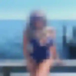 Profil de Malika à Saulx-les-Chartreux (23 ans) - rencontre libertine anonyme