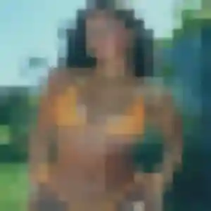 Brunehilde, 34 ans, en ligne à Tours pour une rencontre coquine