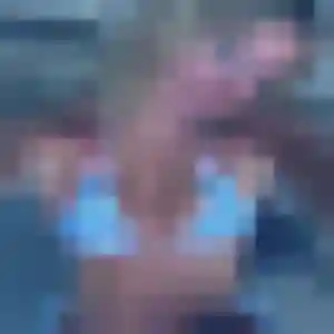 Lucienne, 31 ans, connectée à Vaucresson pour un rencontre libertine