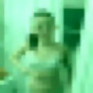 Tamara (21 ans) à Vaux-sur-Seine cherche un rencontre libertine rapidement