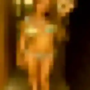 Yael, fille de 25 ans cherche rencontre libertine à Vernouillet