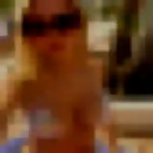 Chloe (31 ans) à Vouvray propose un rencontre libertine aujourd'hui