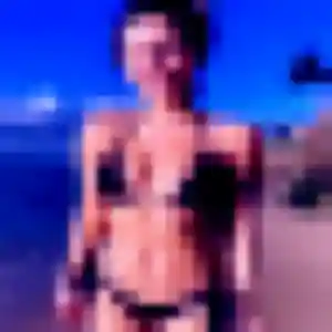 Profil de Tessa à Vouvray (28 ans) - rencontre libertine gratuit
